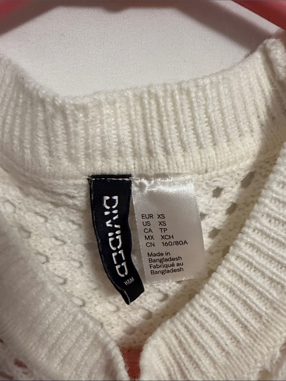 Divided HOLE-KNIT TOP - Picture 2 of 5